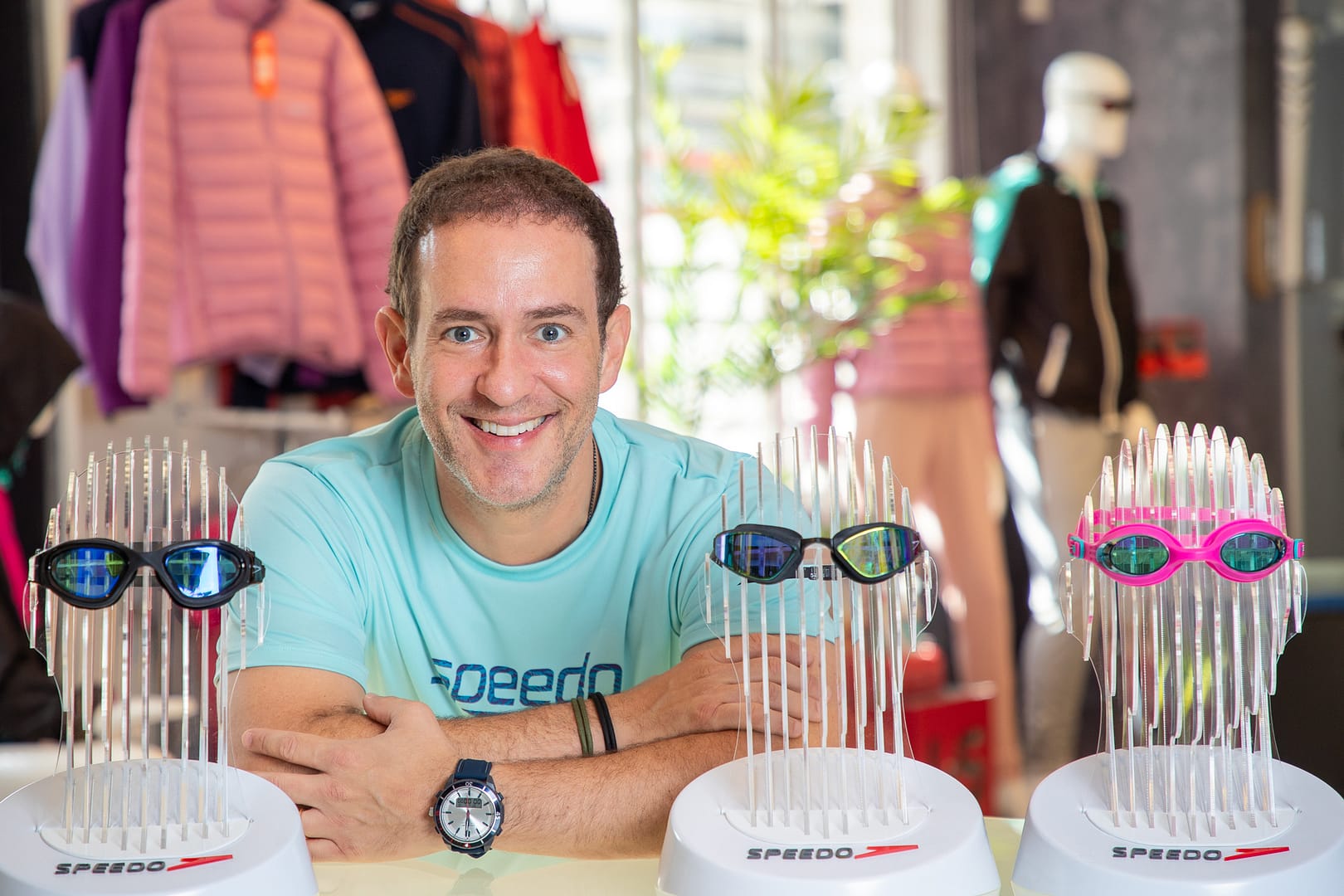 Speedo 电子商务收入 2024 年将增长 44%，有望超过实体店收入